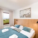 Cerovic Апартаменты