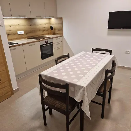 Cerovic Apartment Malinska