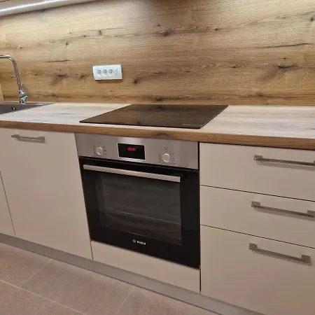 Apartment Cerovic Malinska