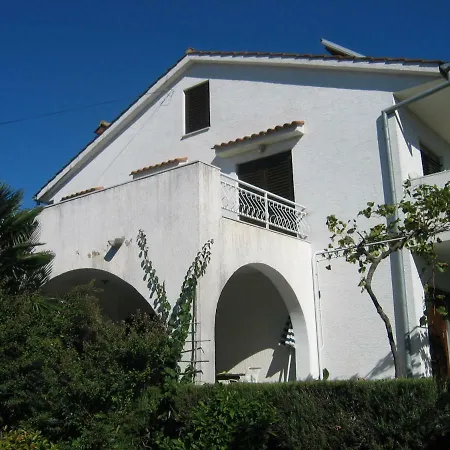 Cerovic Apartment Malinska