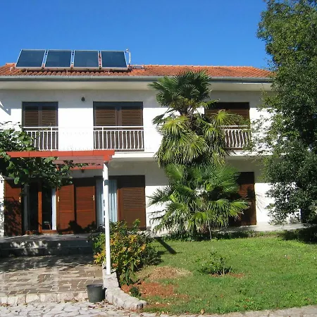 Cerovic Apartment Malinska