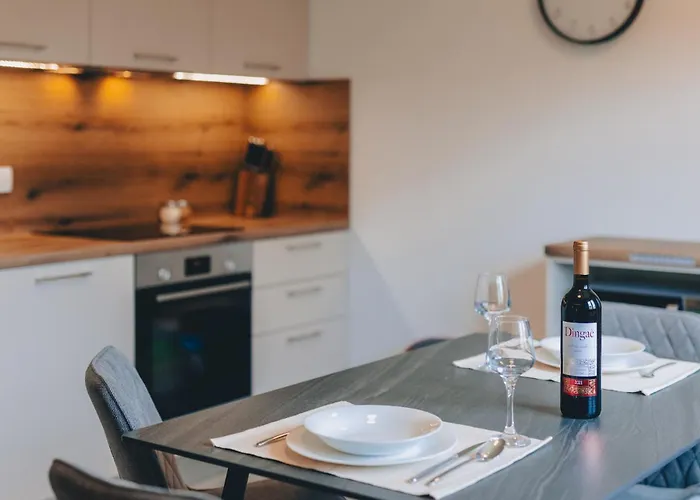 Cerovic Appartamento *