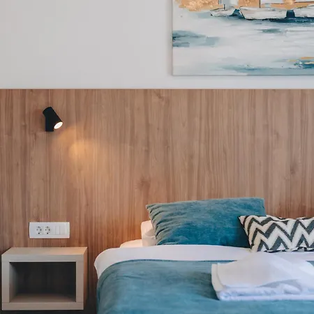 Cerovic * 马林斯卡