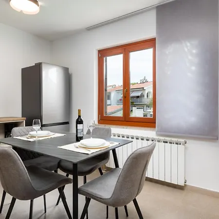 公寓 Cerovic 马林斯卡